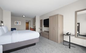 Holiday Inn Express Pembroke By Ihg